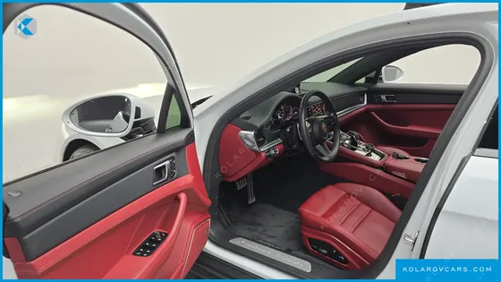 PORSCHE PANAMERA 2.9 AWD E-HYBRID PLATINUM EDITION