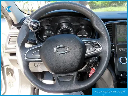 RENAULT KOREA SM6 2.0 LPE PE (RENTAL CAR)