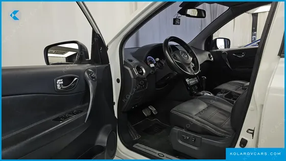 RENAULT KOREA QM5 GASOLINE 2WD RE