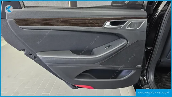 GENESIS G80 3.3 GDI AWD