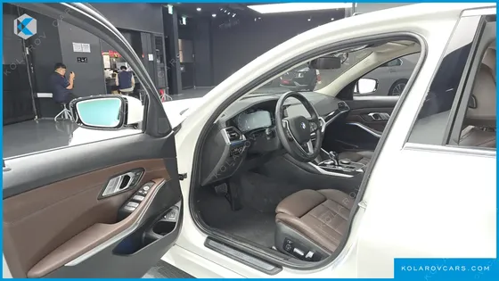 BMW 3 SERIES 330E LUXURY