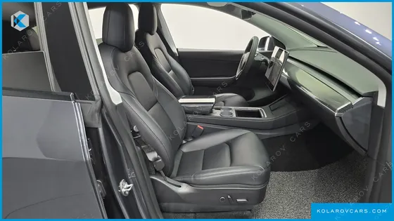 TESLA MODEL Y STANDARD RANGE RWD