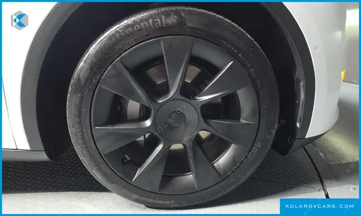 TESLA MODEL Y LONG RANGE AWD
