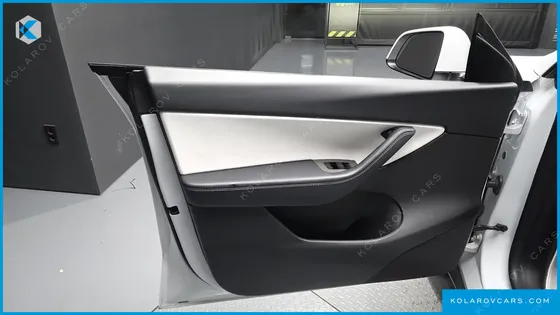 TESLA MODEL Y LONG RANGE AWD