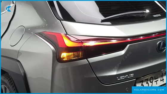 LEXUS UX 2.0 F-SPORT 2WD
