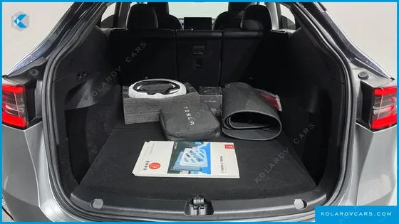 TESLA MODEL Y LONG RANGE AWD
