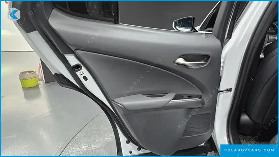 LEXUS UX 2.0 F-SPORT 2WD