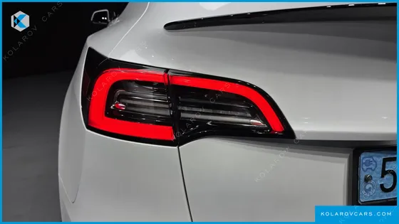 TESLA MODEL Y RWD