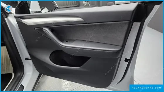 TESLA MODEL Y RWD