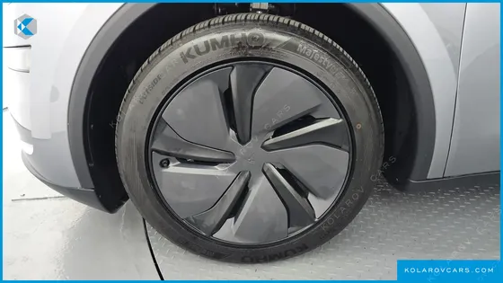 TESLA MODEL Y RWD