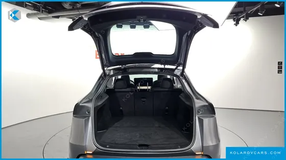 TESLA MODEL Y RWD