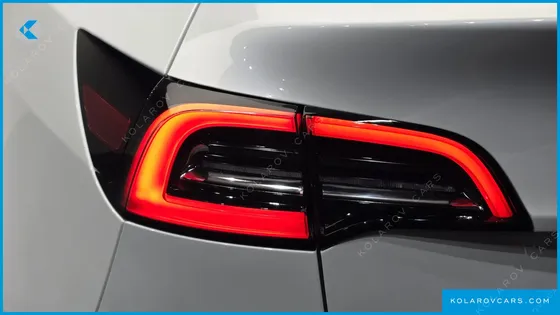 TESLA MODEL Y RWD