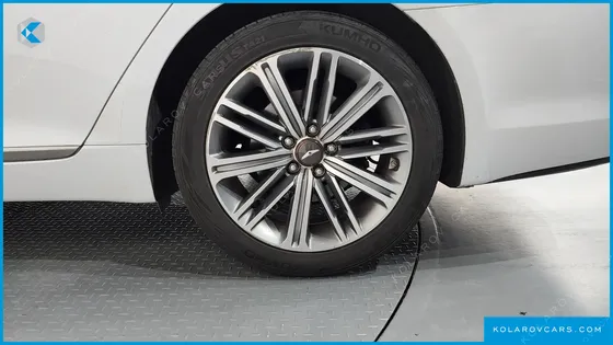 GENESIS G80 2.2D