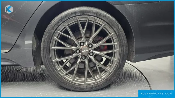 GENESIS G80 3.3 T-GDI AWD