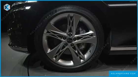 GENESIS G90 GASOLINE 3.5 TURBO AWD