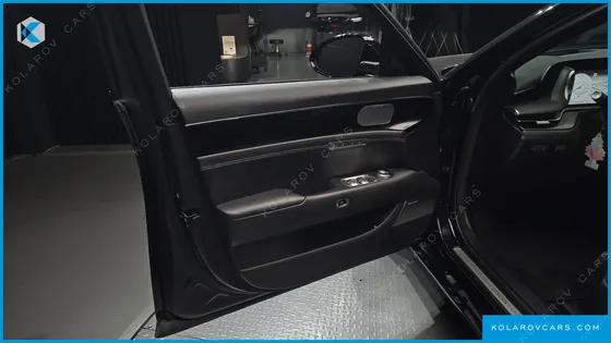 GENESIS G90 GASOLINE 3.5 TURBO AWD