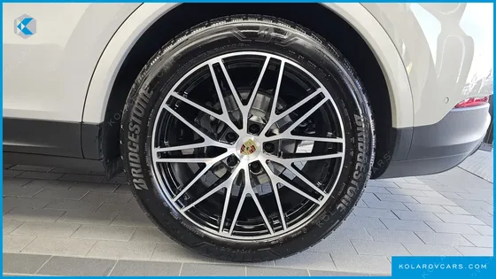 PORSCHE CAYENNE 3.0 COUPE