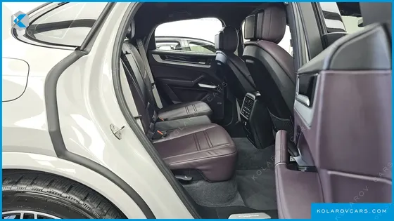 PORSCHE CAYENNE 3.0 COUPE