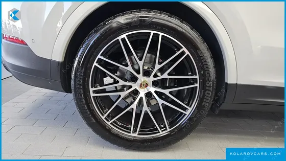 PORSCHE CAYENNE 3.0 COUPE