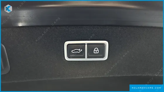 GENESIS G90 GASOLINE 3.5 TURBO AWD