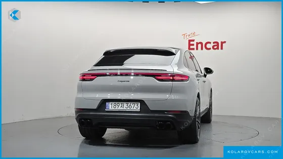 PORSCHE CAYENNE 3.0 COUPE PLATINUM EDITION