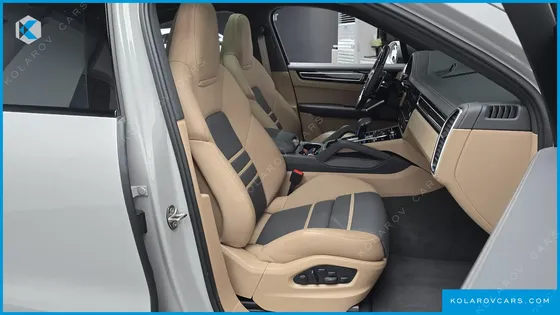 PORSCHE CAYENNE 3.0 COUPE PLATINUM EDITION