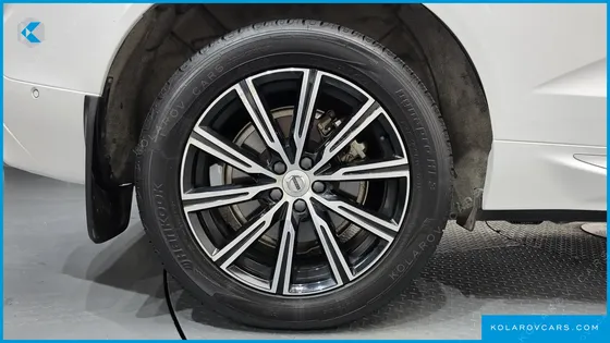 VOLVO XC60 T8 INSCRIPTION