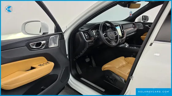 VOLVO XC60 T8 INSCRIPTION