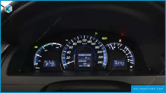 TOYOTA CAMRY HYBRID XLE