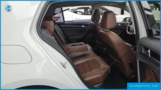 VOLKSWAGEN GOLF 2.0 TDI PREMIUM
