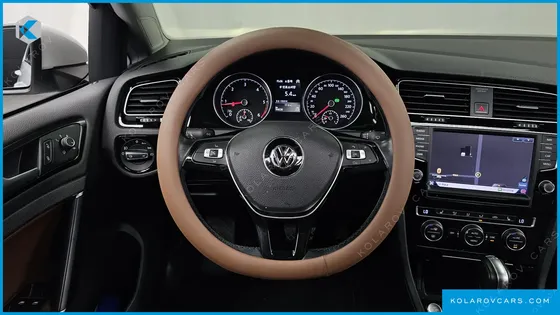 VOLKSWAGEN GOLF 2.0 TDI PREMIUM