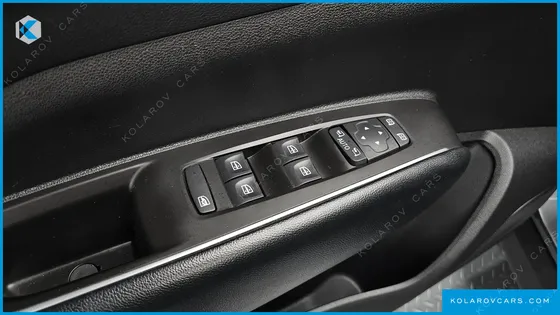 RENAULT KOREA QM6 (KOLEOS) 2.0 GDE LE SIGNATURE 2WD