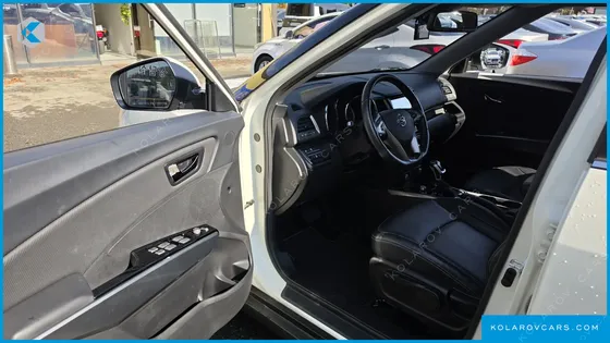 KGM - SSANGYONG TIVOLI VX 2WD