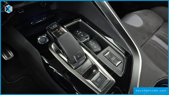 PEUGEOT 3008 1.5 BLUEHDI GT