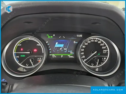 TOYOTA CAMRY 2.5 XLE HYBRID