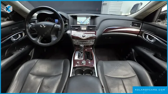 INFINITY Q70 3.7 STYLE