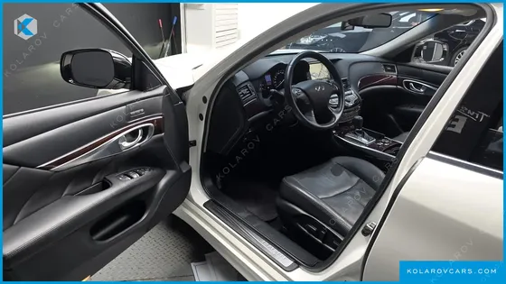 INFINITY Q70 3.7 STYLE
