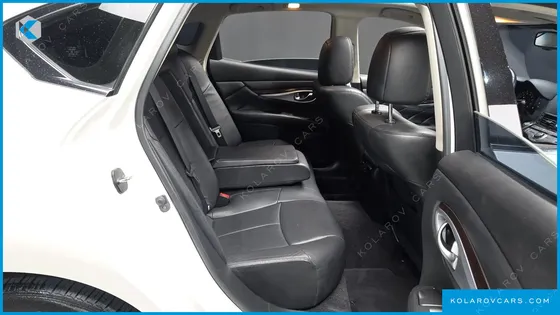INFINITY Q70 3.7 STYLE