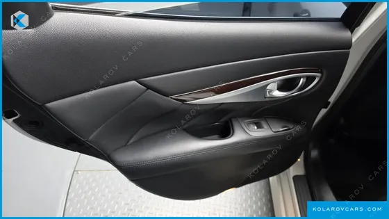 INFINITY Q70 3.7 STYLE