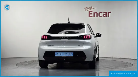 PEUGEOT 208 GT