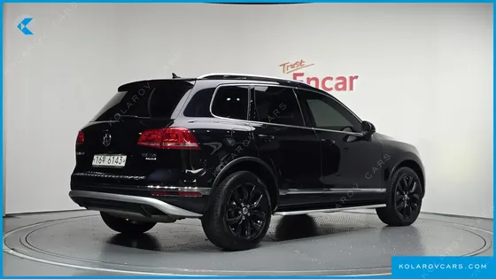 VOLKSWAGEN TOUAREG V6 3.0 TDI BLUEMOTION PREMIUM