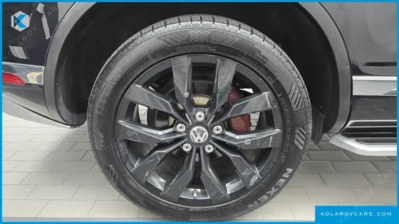VOLKSWAGEN TOUAREG V6 3.0 TDI BLUEMOTION PREMIUM