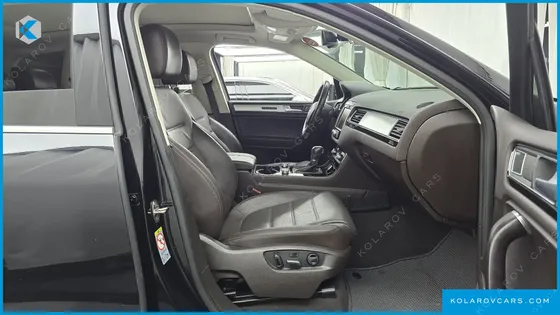 VOLKSWAGEN TOUAREG V6 3.0 TDI BLUEMOTION PREMIUM