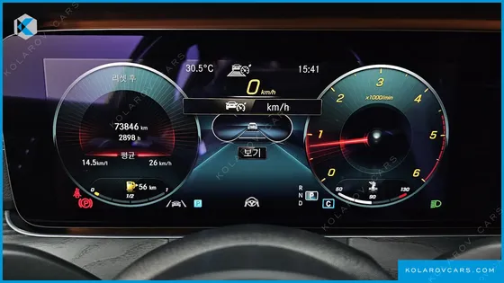 MERCEDES E-CLASS E220D 4MATIC AMG LINE