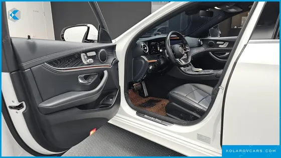 MERCEDES E-CLASS E220D 4MATIC AMG LINE