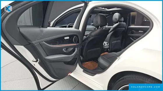 MERCEDES E-CLASS E220D 4MATIC AMG LINE