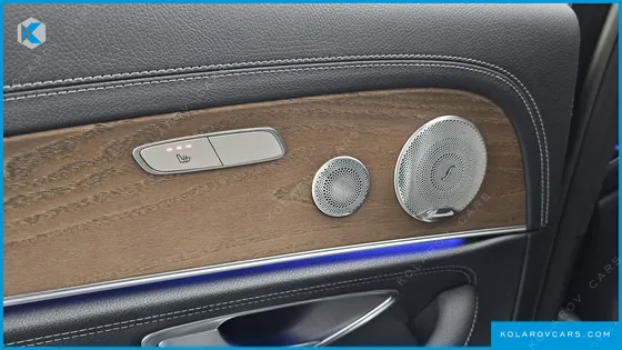 MERCEDES E-CLASS E300 4MATIC EXCLUSIVE