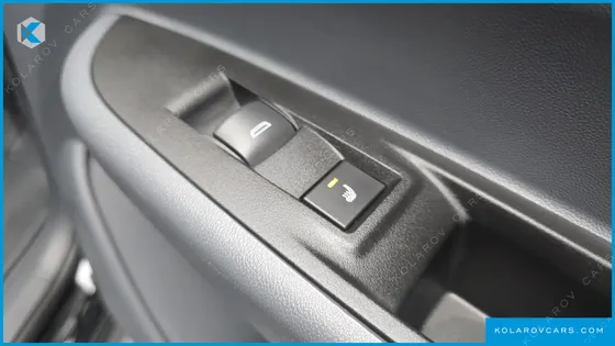 CHEVROLET (GM DAEWOO) BOLT EV EV LT DLX