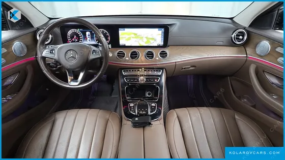 MERCEDES E-CLASS E300 4MATIC EXCLUSIVE