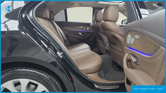 MERCEDES E-CLASS E300 4MATIC EXCLUSIVE